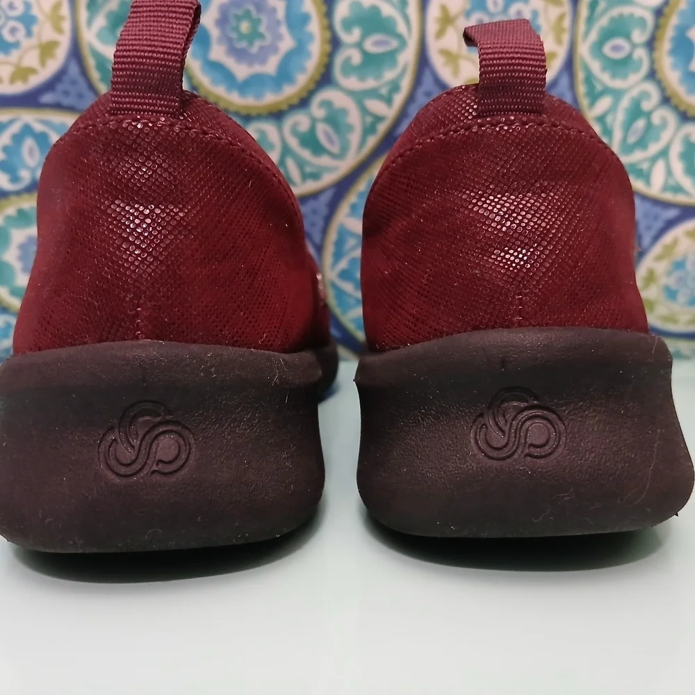 Cloudsteppers by Clarks Maroon Women's Loafers